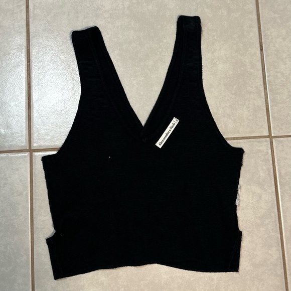 Abercrombie and Fitch Elegant crisscross Black Women's Top - Picture 4 of 5